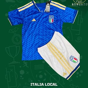Uniforme para niño de la selección de Italia de futbol.