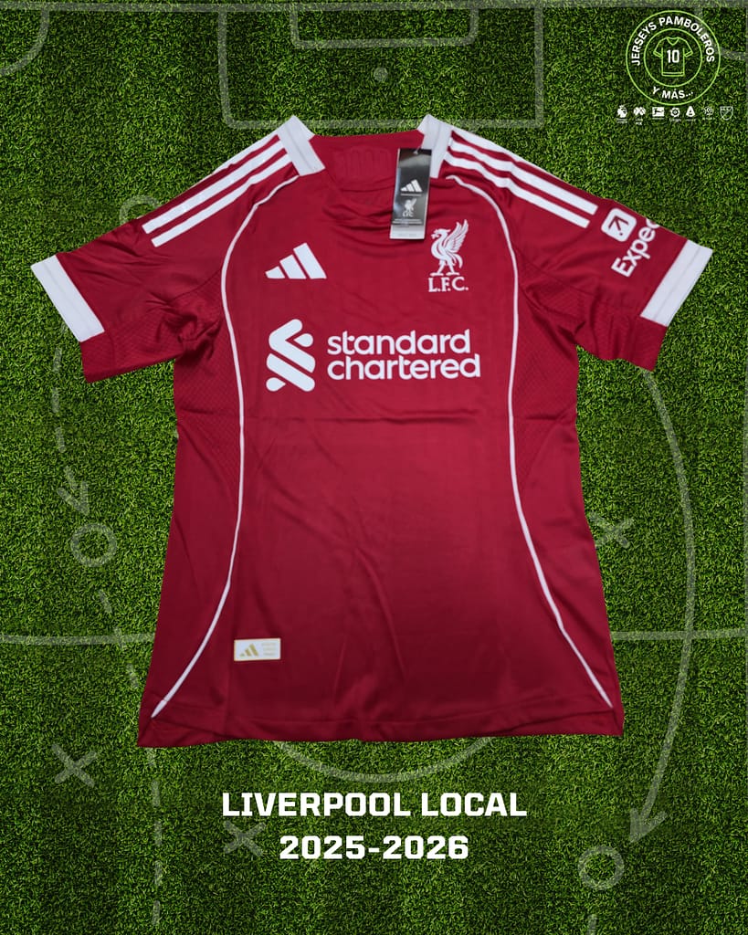 Playera del Liverpool para la temporada 2025-26 del futbol de la Premier League.