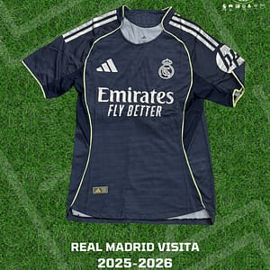 Playera visitante del Real Madrid para la temporada del 2025-26 del futbol español.